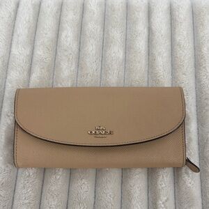 Coach cross grain Beige Leather Wallet